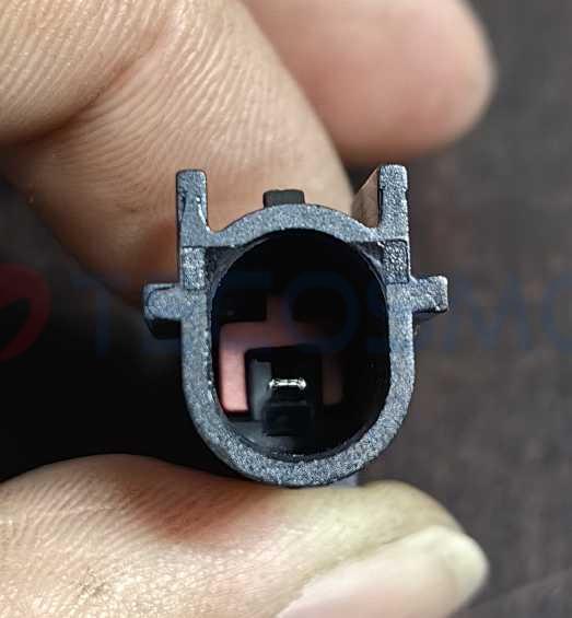 Car Connector For Land Rover God 2 air conditioning pump plug 1pin CT1-0011G