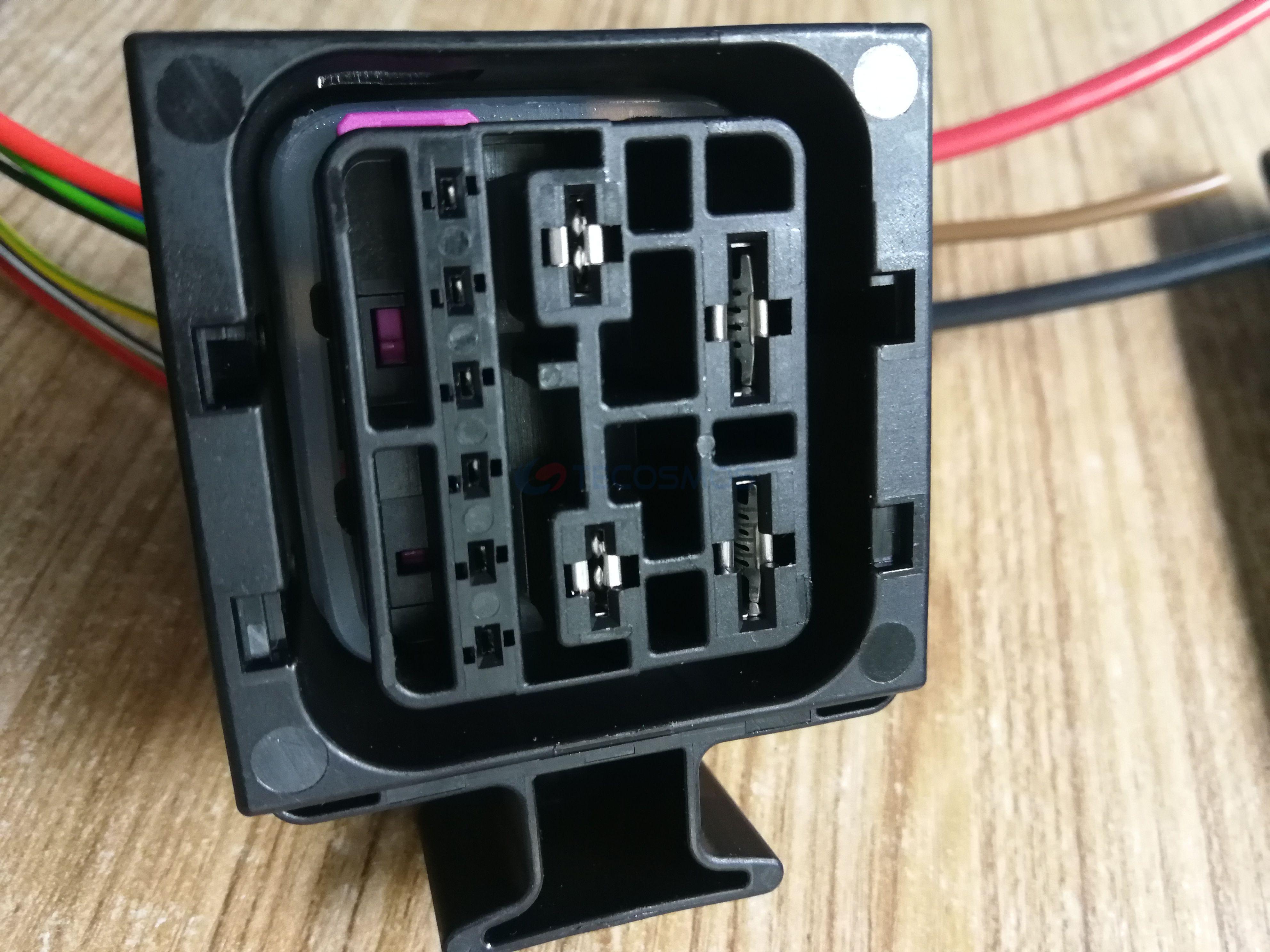 Car Connector For Volkswagen fan controller 10 pin CT10-0067G