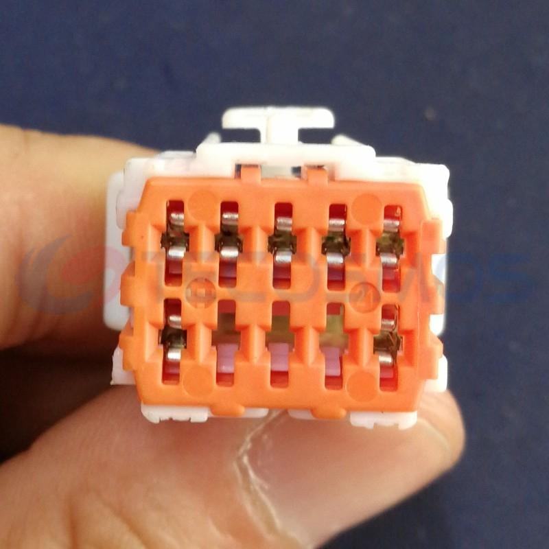 Car Connector For Peugeot White 10 Pins CT10-0106M-2