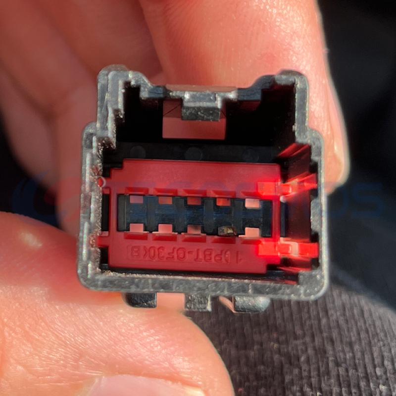 Car Connector For Nissan 10 Pin Logo CT10-0122G