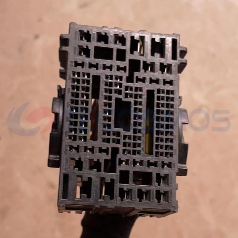 Car Connector For Buick 100 Pins CT100-0001M