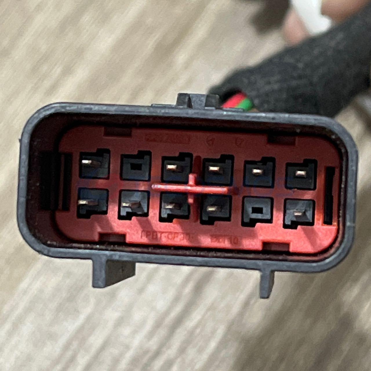 Car Connector For DJ7128-1 8-21 12 pin CT12-0046G