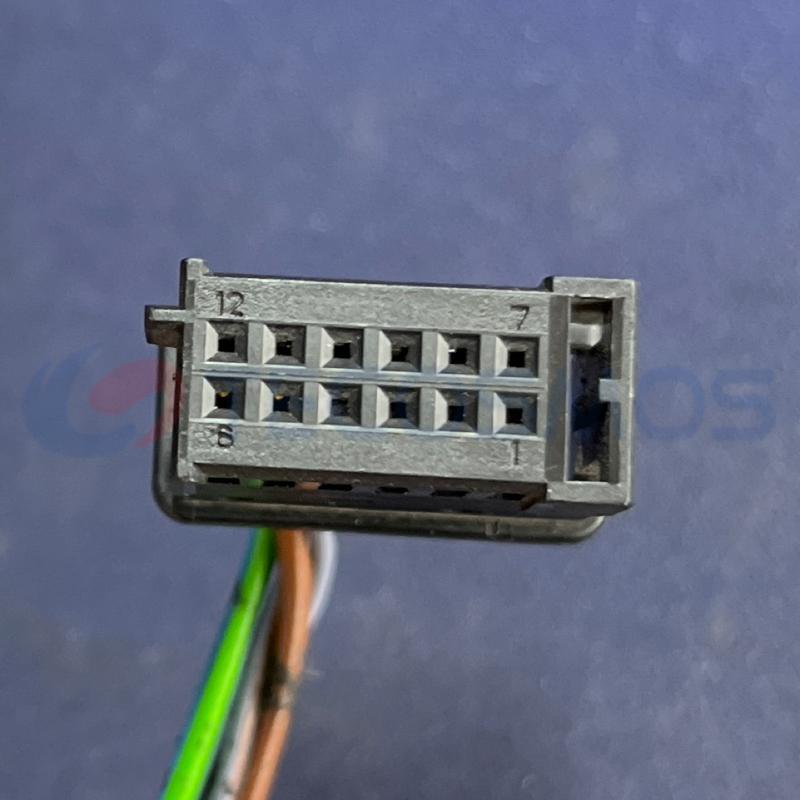Car Connector For BMW 12 Pins CT12-0103M