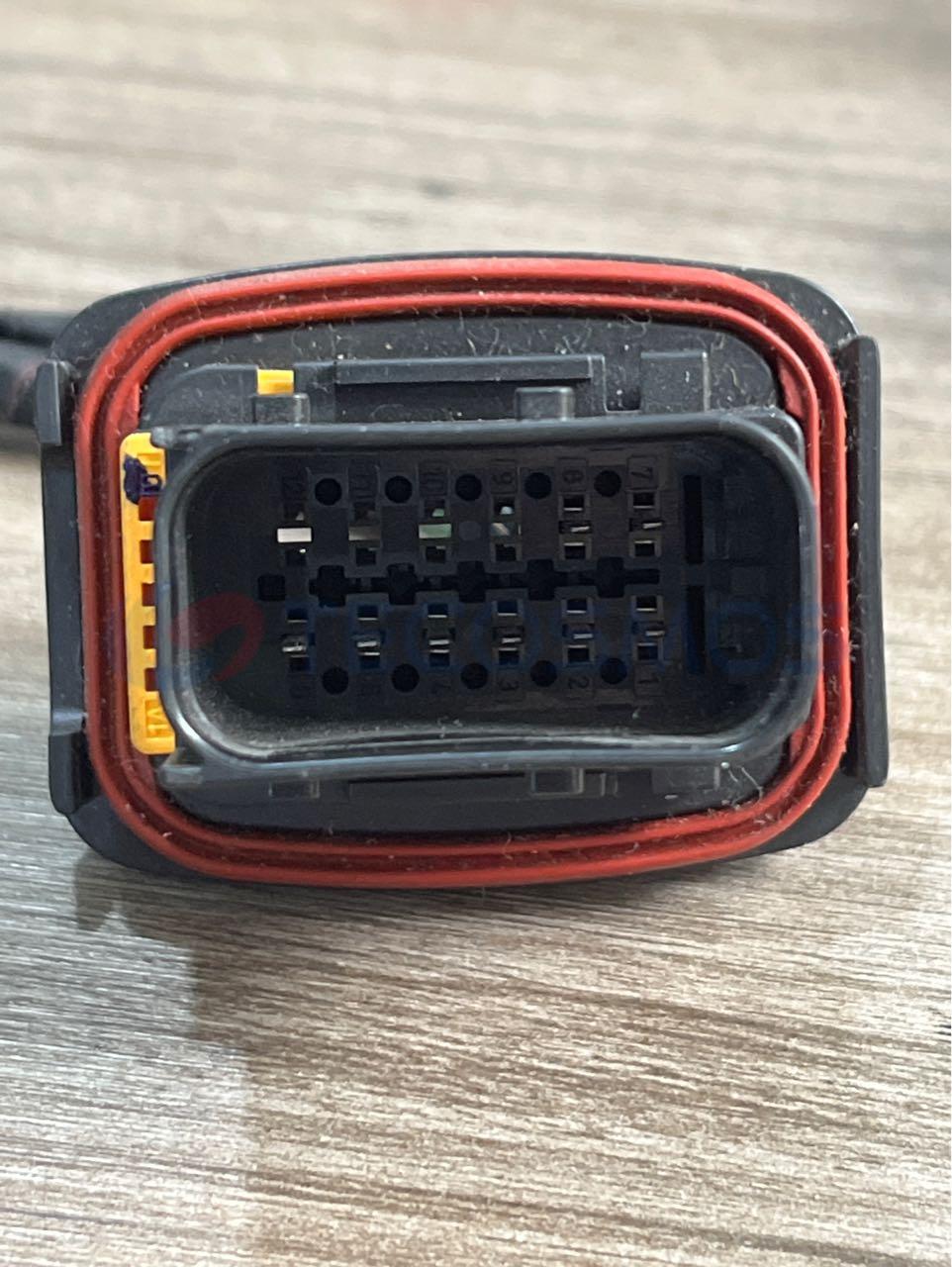 Car Connector For 12 pin plug CT12-0115G