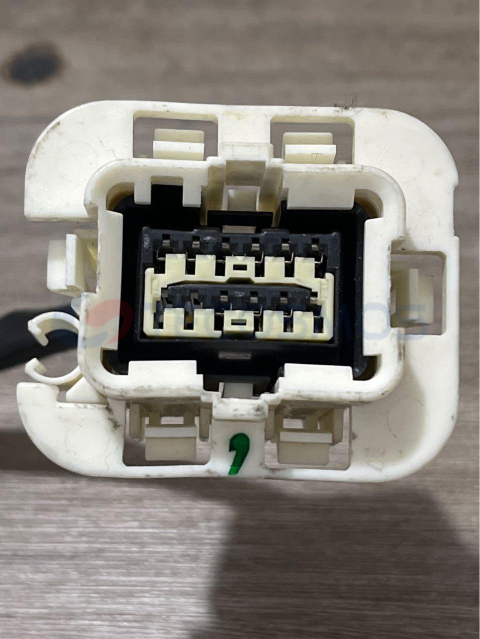 Car Connector For 12 pin white plug CT12-0116M