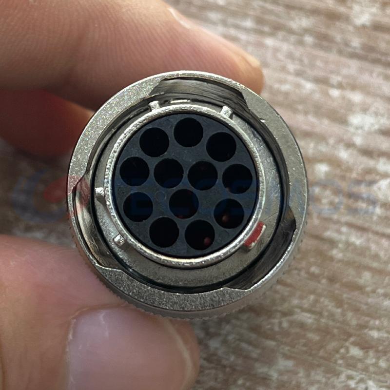 Car Connector For New Energy FUTRONICS FPT60021212ASN 12 Pins CT12-0118M-2