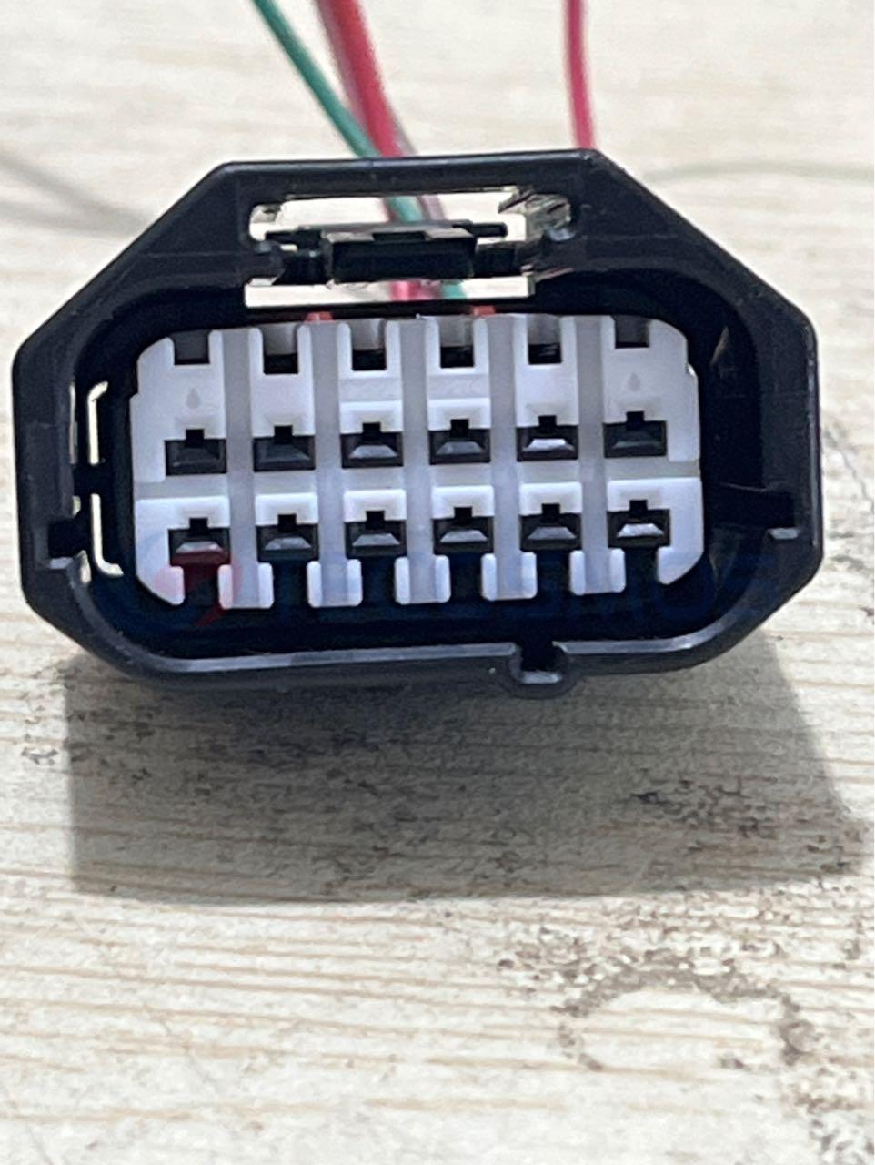 Car Connector For 12 pin plug CT12-0122M-1