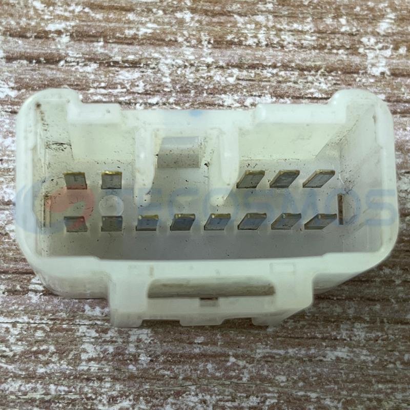 Car Connector For Toyota Camry fuse box computer board 13 pin CT13-0007G-2