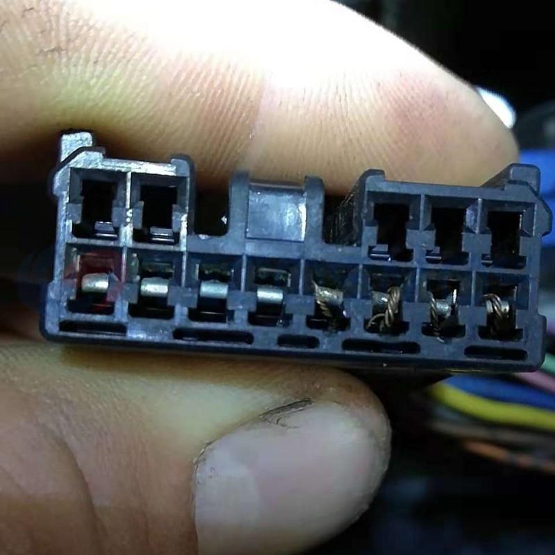 Car Connector For Toyota Camry fuse box computer board 13 pin CT13-0007M