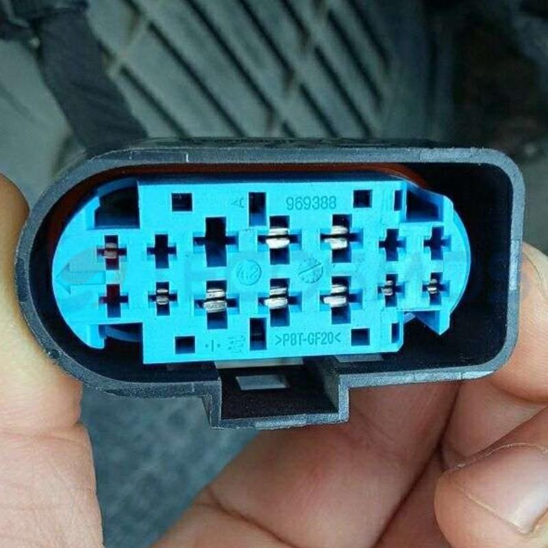 Car Connector For Volvo S90 headlight plug 14 pin CT14-0009M-3