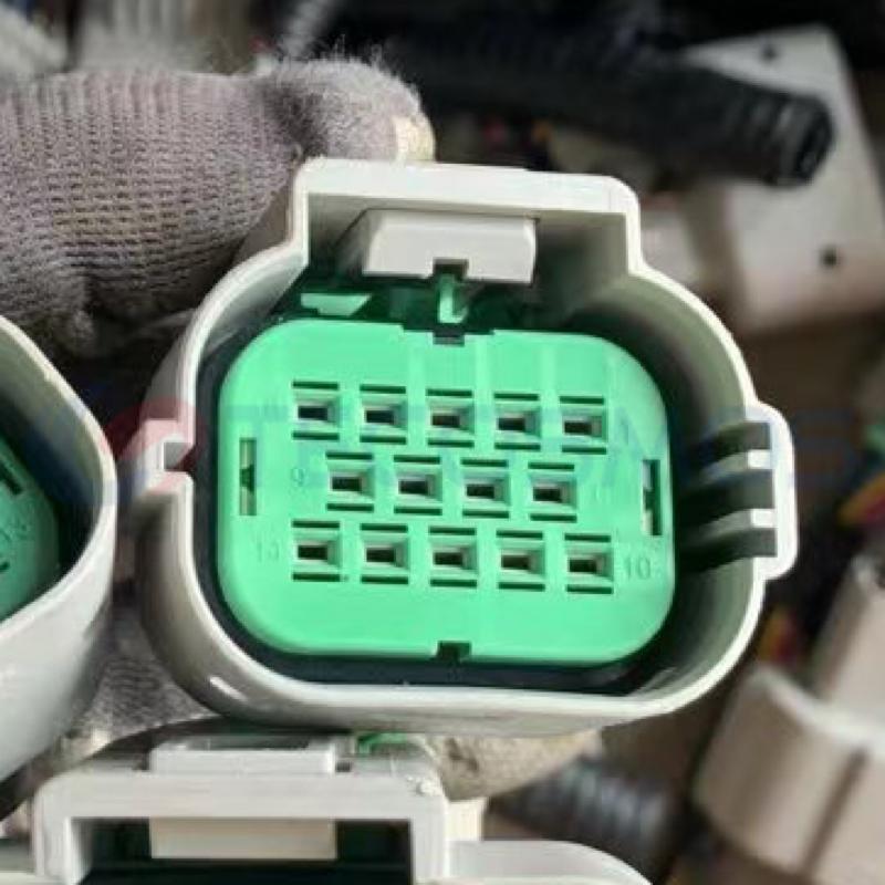 Car Connector For New energy 14 Pins CT14-0070M