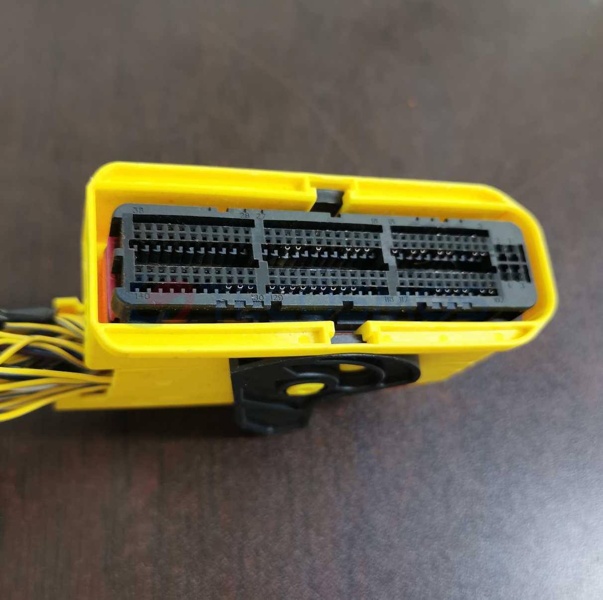 Car Connector For 140 pin computer board plug CT140-0002M