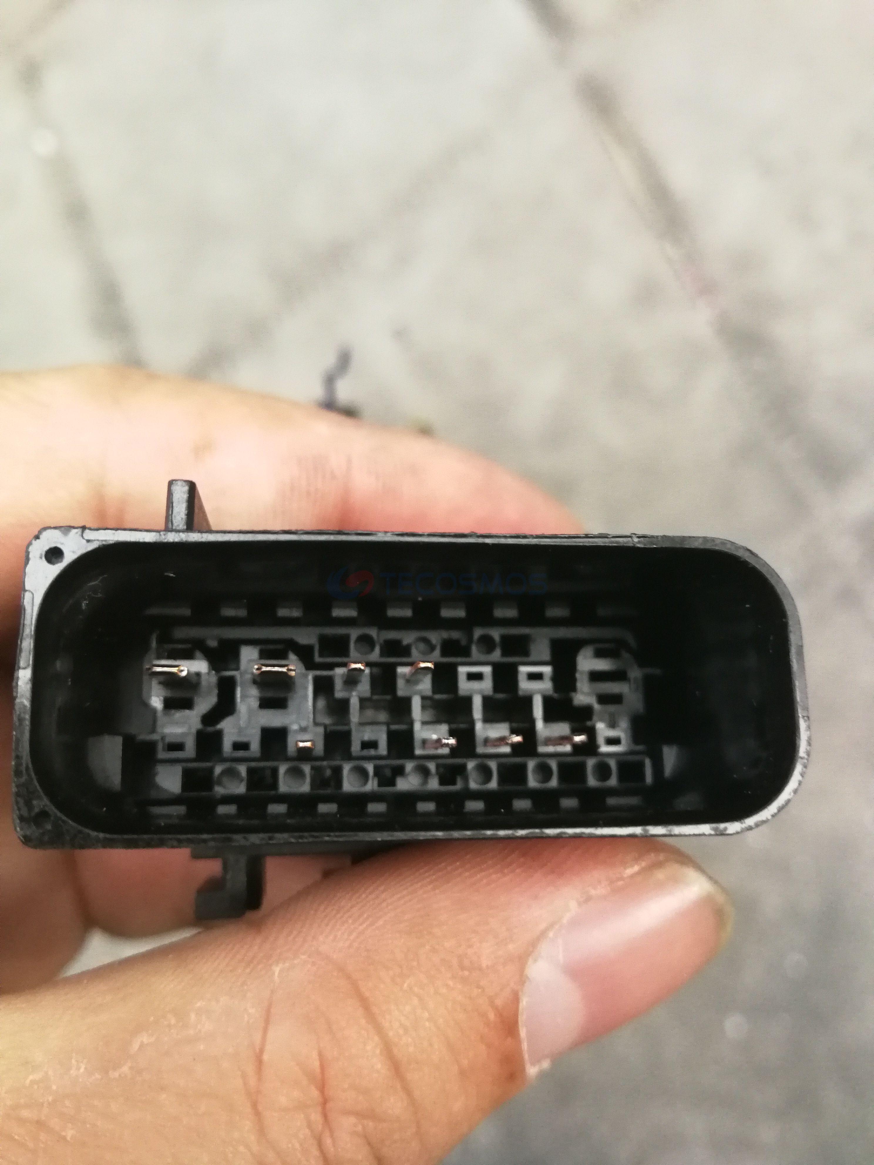 Car Connector For BMW radar plug 7590363 15 pin CT15-0007G