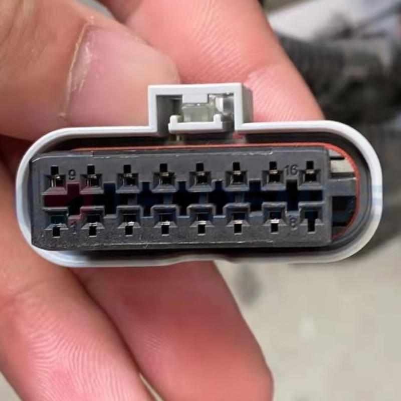 Car Connector For Tesla radar 15 wire 16 pin CT16-0004M-3