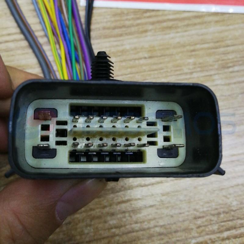 Car Connector For Buick fuel pump module For ford gearbox plug 16 pin CT16-0006G