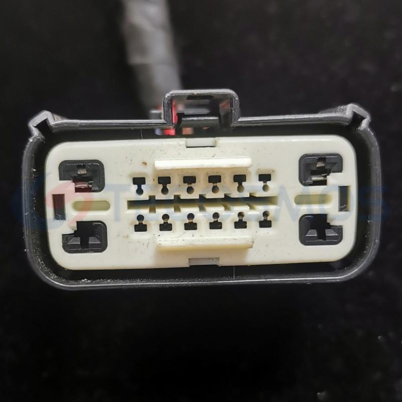 Car Connector For Buick plug is slightly smaller 16 pins CT16-0006M-2