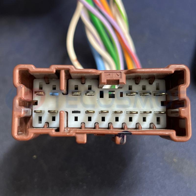 Car Connector For Nissan 16 Pins CT16-0010G-1