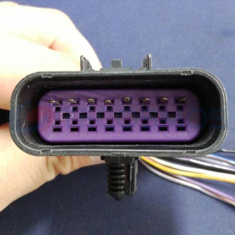 Car Connector For Land Rover fog light plug 16 pin CT16-0020G