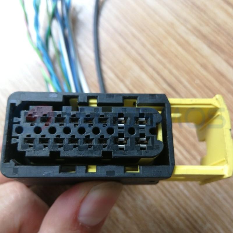 Car Connector For Volvo off-road vehicle truck headlight plug urea pump plug 16 pin CT16-0023M