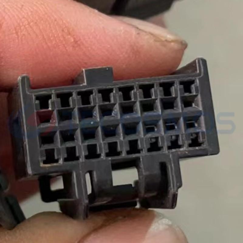 Car Connector For Buick uses 16-0046 instead of 16 Pins CT16-0025M