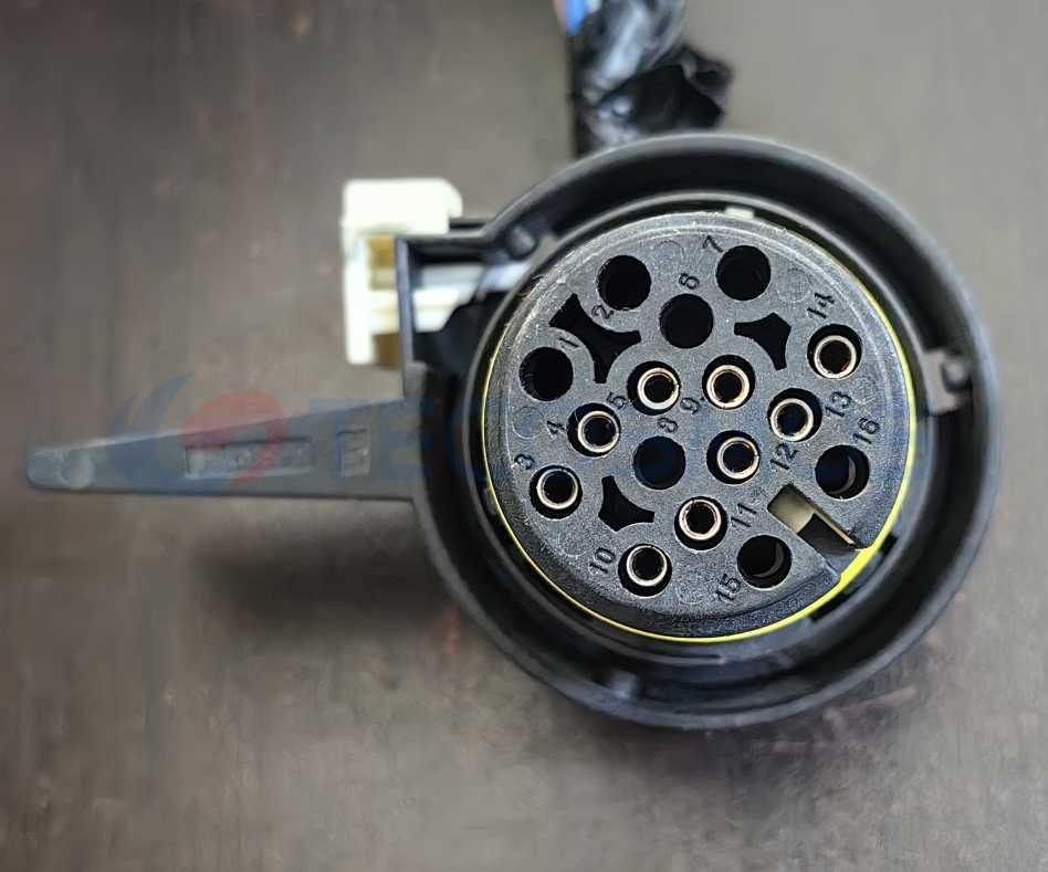 Car Connector For BMW transmission plug 7522996 16 pin CT16-0043M-1