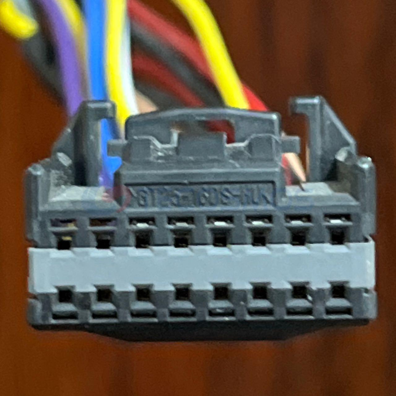 Car Connector For Toyota 16 Pins CT16-0045M-4