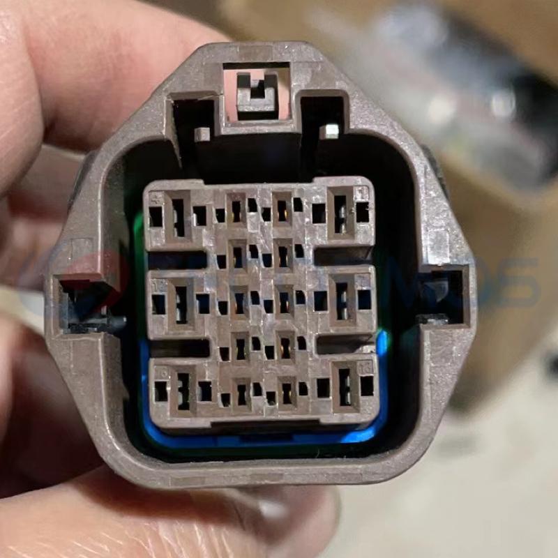 Car Connector For 16 pin plug CT16-0048M-1