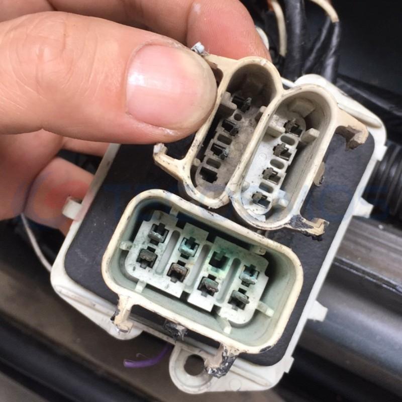 Car Connector For Buick GL8 plug 16 pin CT16-0065M