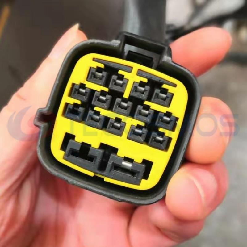 Car Connector For Qingling pickup truck 16 Pins CT16-0076M