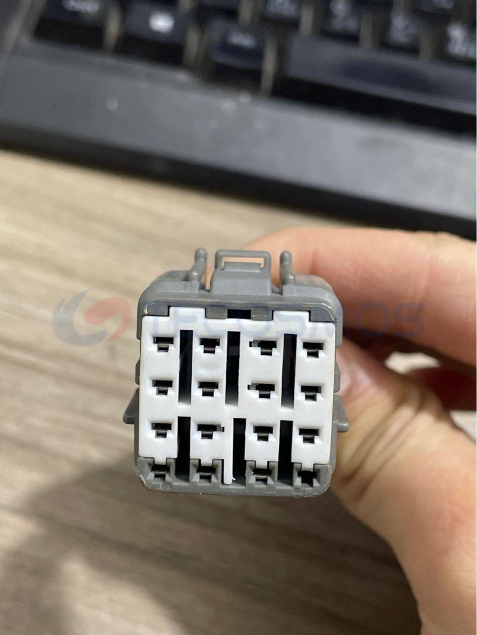 Car Connector For 16 pin plug CT16-0105M