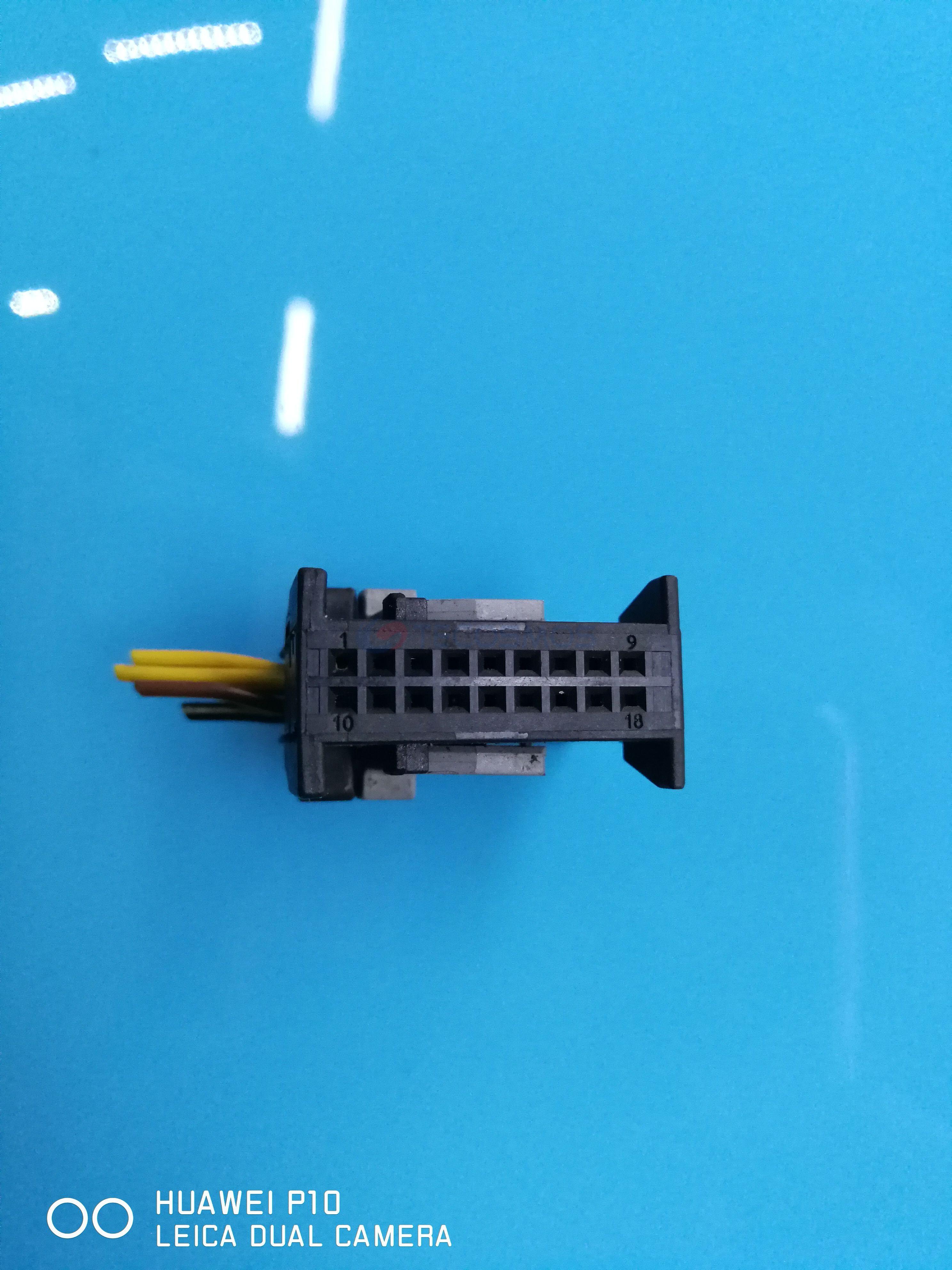 Car Connector For Mercedes Benz body control module 18 pin CT18-0007M