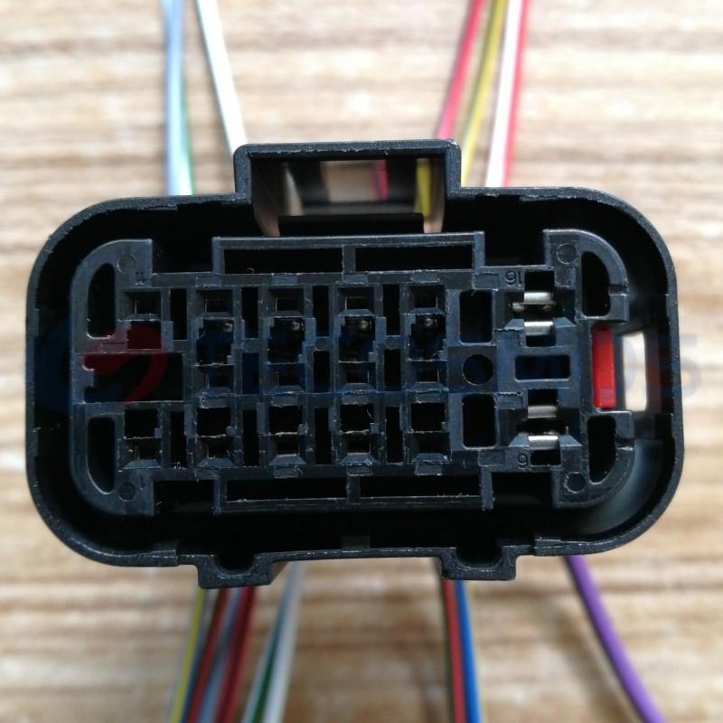 Car Connector For Changan SUV plug 2304884-12404880-1 18 pin CT18-0024M