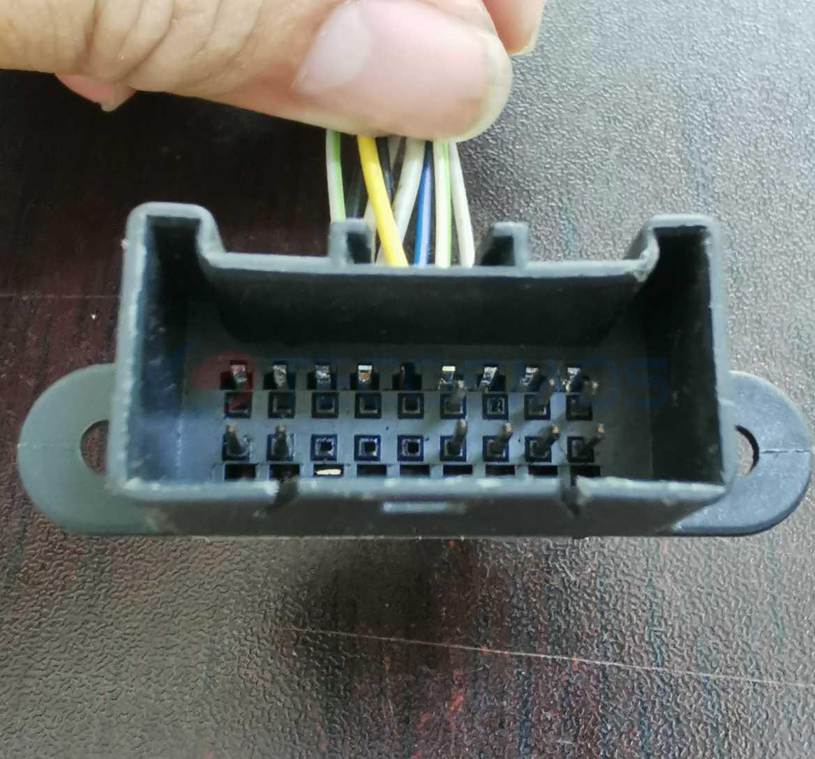 Car Connector For 18 pin male plug CT18-0033G