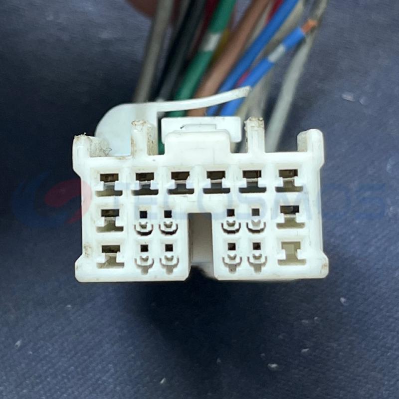 Car Connector For Toyota Highlander plug 18 pin CT18-0040M-1