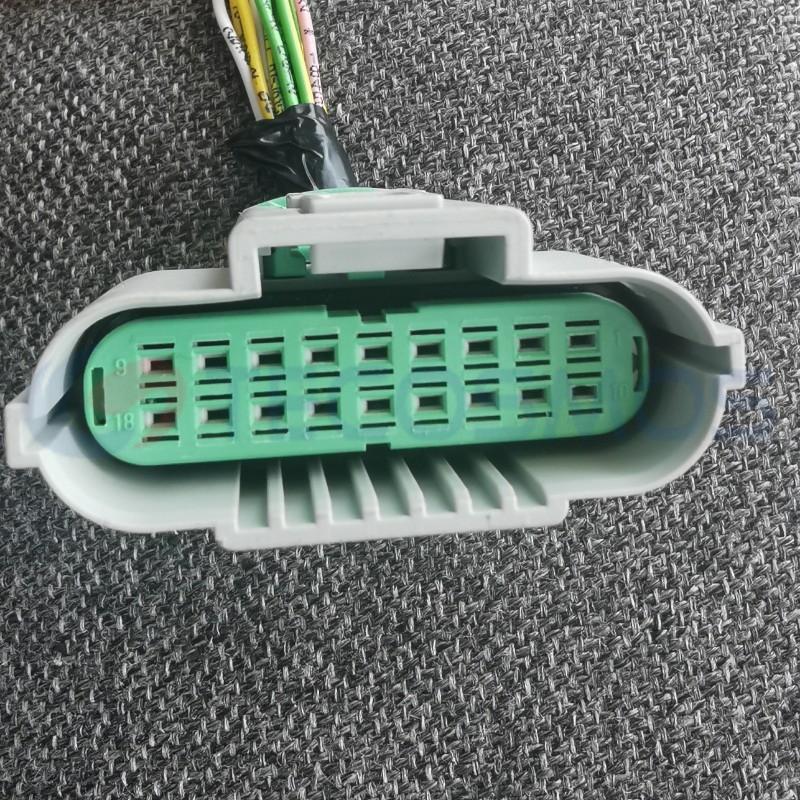 Car Connector For Peugeot New Energy 18 Pins CT18-0048M