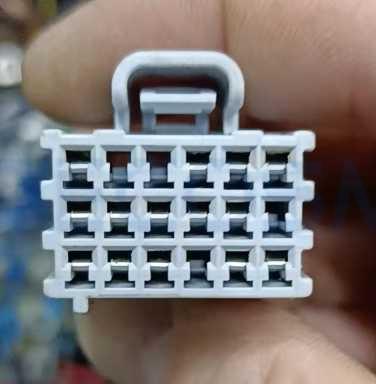 Car Connector For Chery door plug gray 18 pin CT18-0059M