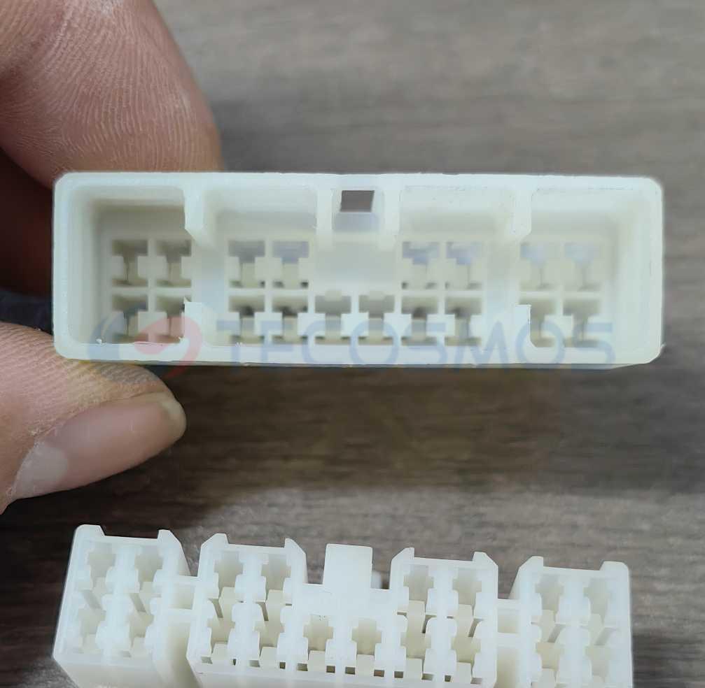 Car Connector For DJ7181H-2 3-11 18 pin CT18-0073G