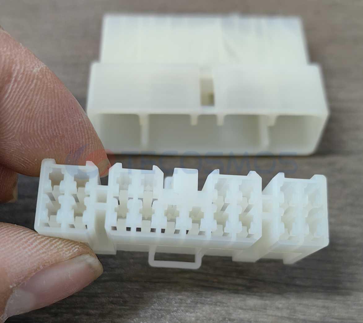 Car Connector For DJ7181H-2 3-21 18 pin CT18-0073M