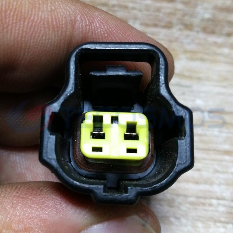 Car Connector For Maserati outdoor temperature slot with upper middle and upper 2 pins CT2-0026M-11