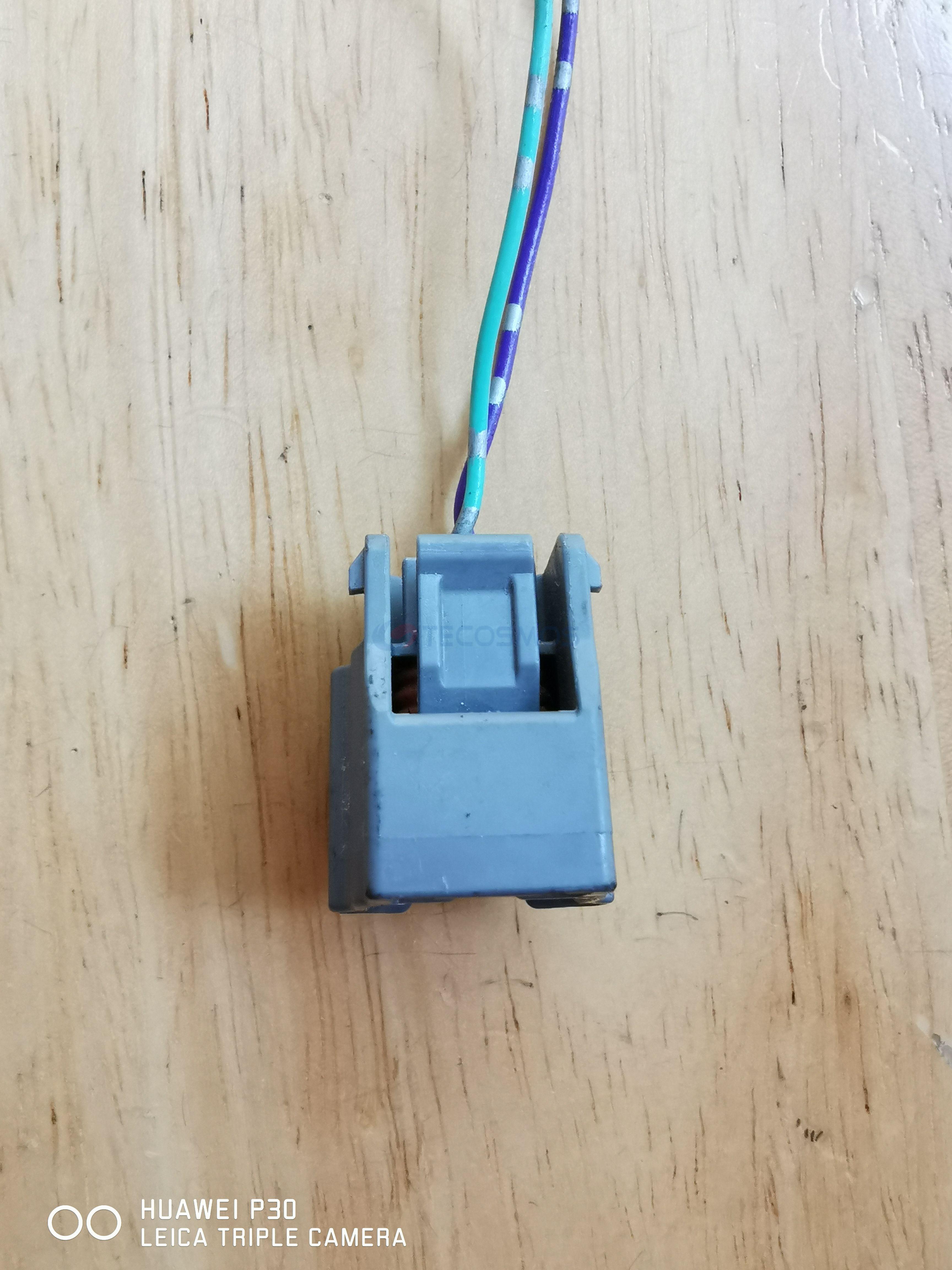 Car Connector For Nissan rear wheel ABS sensor plug 2pin CT2-0027M-3