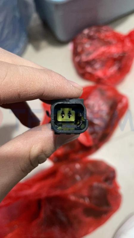 Car Connector For BMW thermostat plug For peugeot generator 2pin CT2-0032G-2