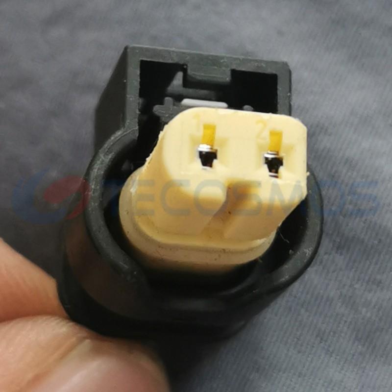 Car Connector For Mercedes Benz solenoid valve collision sensor 2pin CT2-0060M