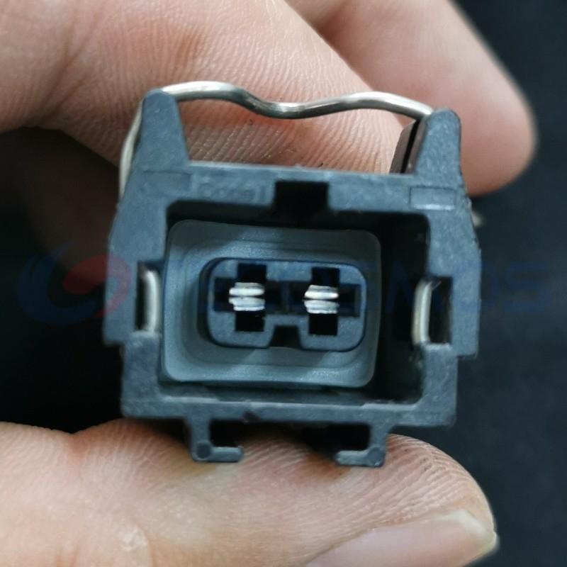 Car Connector For 2 Pins without bottom slot CT2-0063M-04