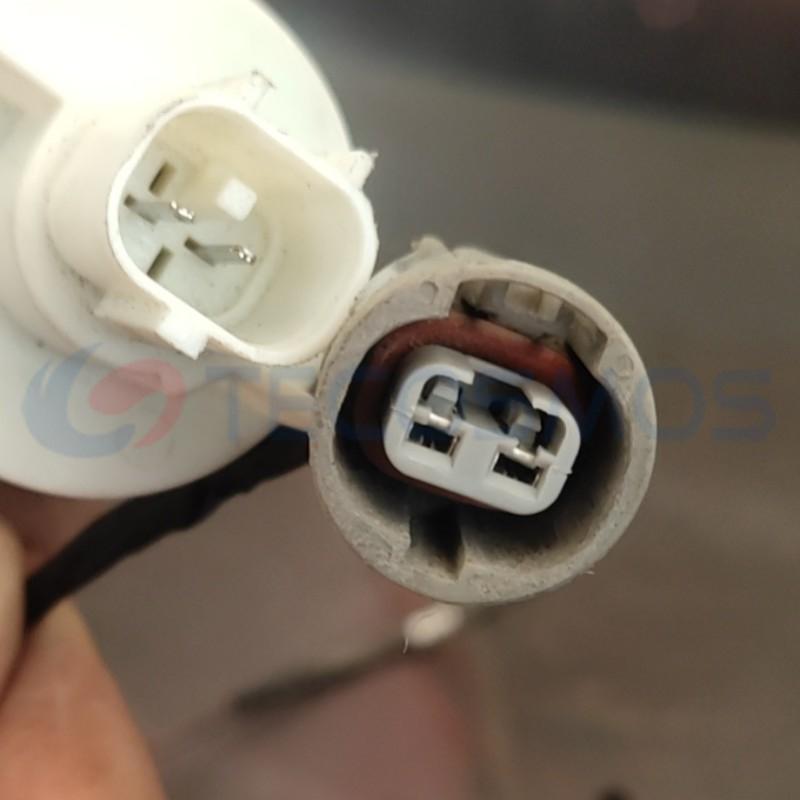 Car Connector For Mitsubishi Cheetah Small Lamp Holder 2pin CT2-0090M-1