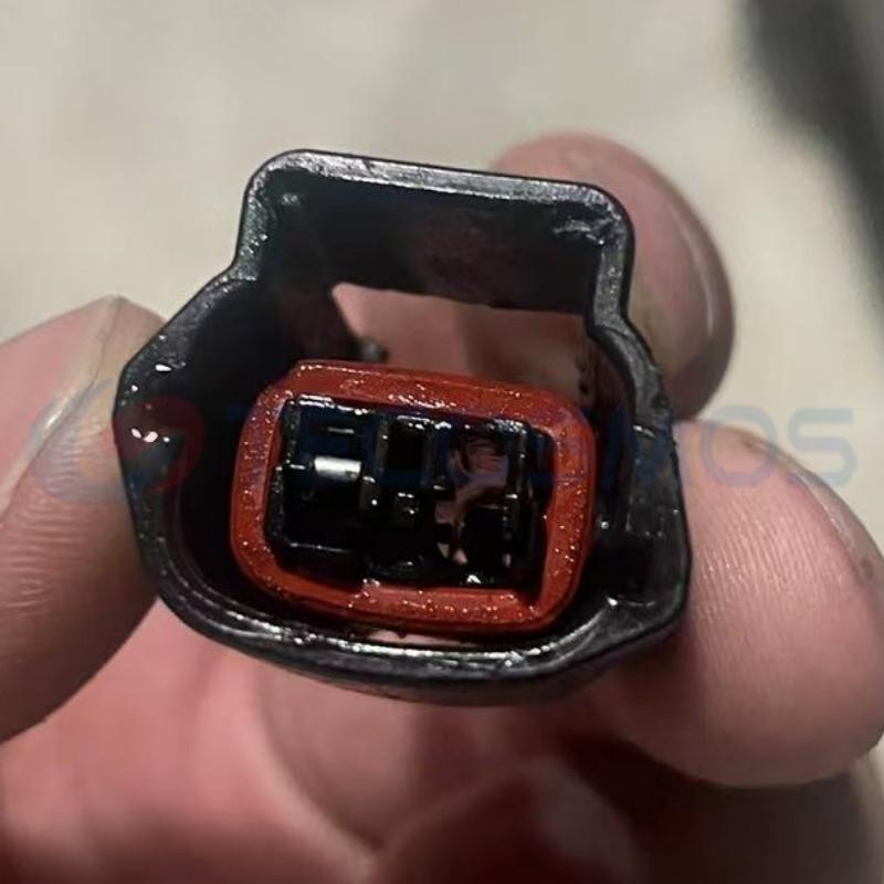 Car Connector For Top left bottom right For nissan detonation 2 Pins CT2-0109M-4