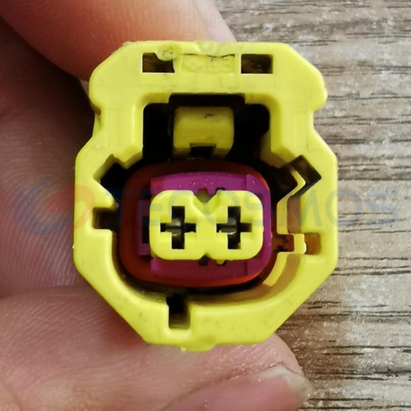 Car Connector For Collision sensor 6Q0972623B red brown clip 2pin CT2-0140M-2