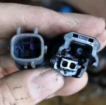 Car Connector For 6Q0972623B black For bentley steering wheel with 2 pins CT2-0140M-3