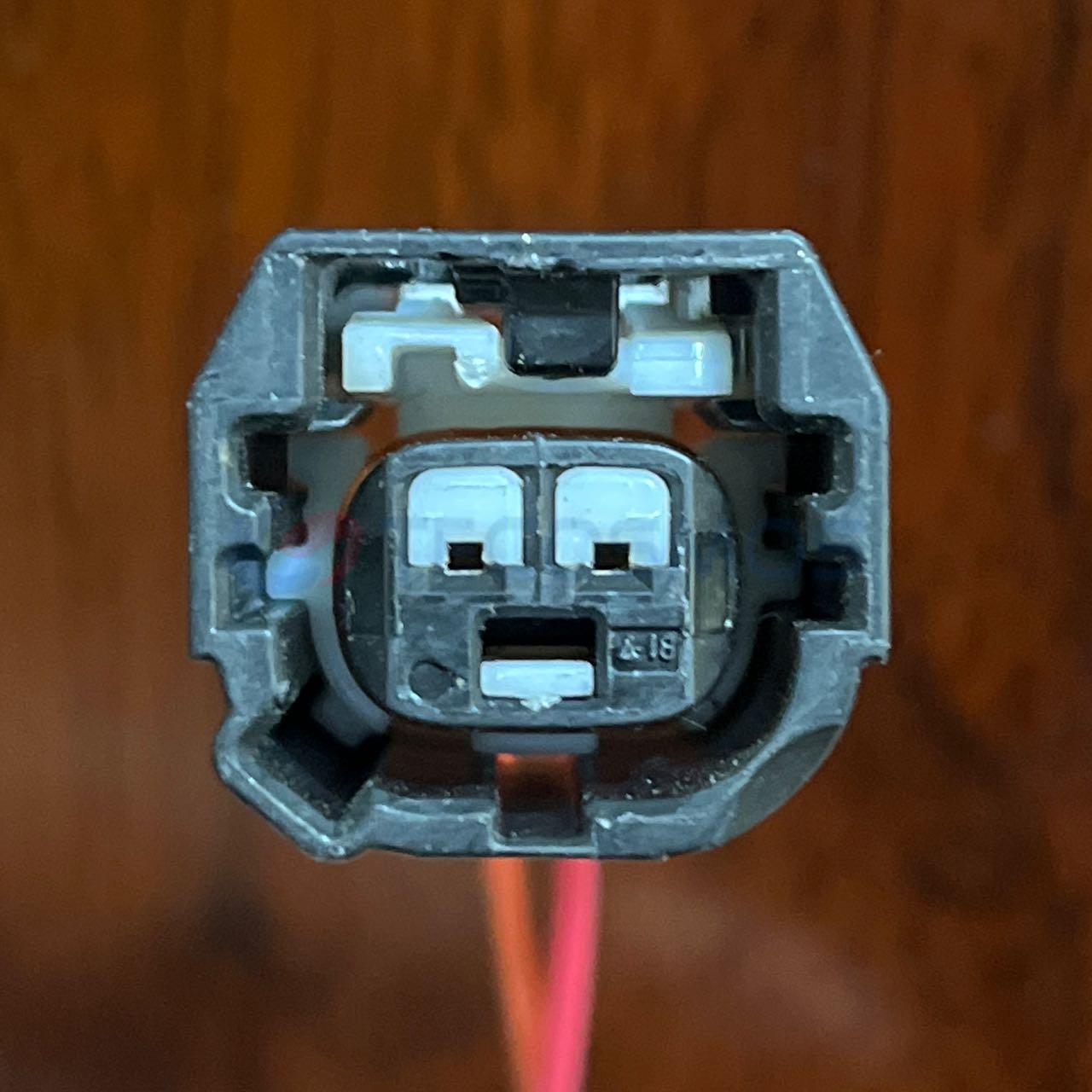 Car Connector For Nissan collision sensor plug 2pin CT2-0141M-5