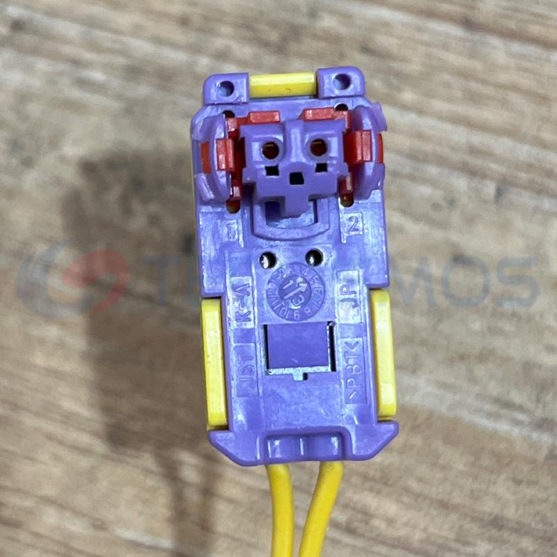 Car Connector For 8T0972571B For audi driver s For seat belt airbag purple 2pin CT2-0156M-3