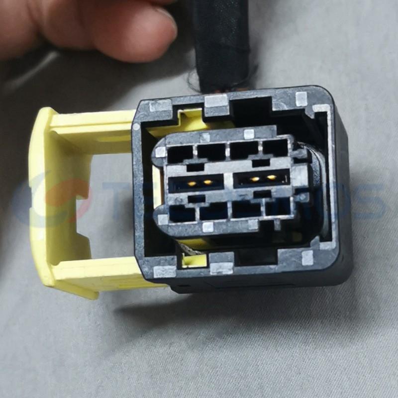Car Connector For Mercedes Benz booster pump DJ7023A-6 3 2pin CT2-0171M
